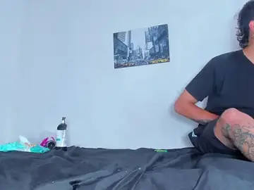 Stripchat Live Sex of enjoy_hotparty