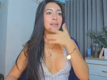 Stripchat Live Sex Cam of Jasmine_Elcock