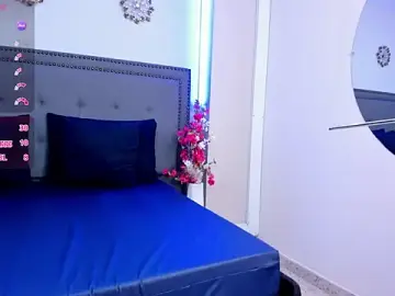 Stripchat Live Sex of EvaaLovia1