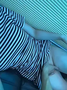 Stripchat Live Sex Cam of Meii-meyy