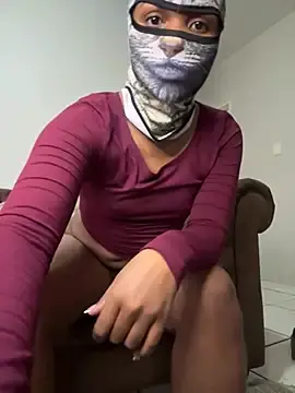 Stripchat Free Porn Cam of StupidNaturalPhatBooty_