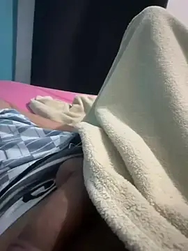 Stripchat Sex Cam of Taviin21