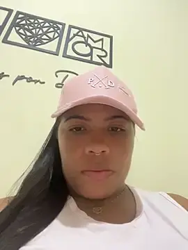 Stripchat Free Live Porn of ZahraAmira_