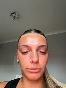 Stripchat Live Porn of IndiaHughesUkx