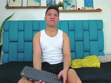 Stripchat Watch Live Sex Cams of Stephen_Angel