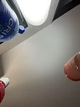 Stripchat Sex Chat of Emmily_19