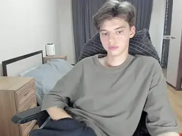 Stripchat Watch Live Sex Cams of Liam_sexy1