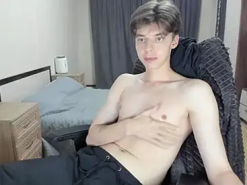 Stripchat Best live sex cam show of Liam_sexy1