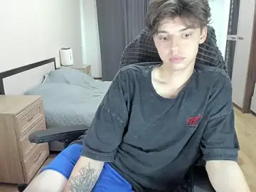 Stripchat Live Sex of Liam_sexy1
