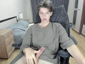 Stripchat Watch Live Sex Cams of Liam_sexy1