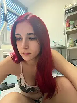 Stripchat Live Sex Cam of sexymelli18