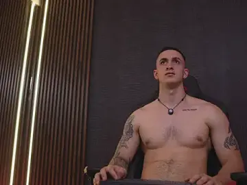 Stripchat Free Porn Cam of JacksonOlsenn