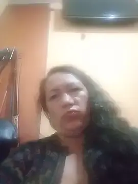Stripchat Watch Live Sex Cams of Salvajita
