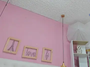 Stripchat Live Sex Cam of leylla_