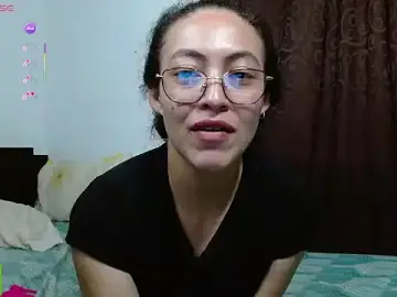 Stripchat Watch Live Sex Cams of Amitlu_