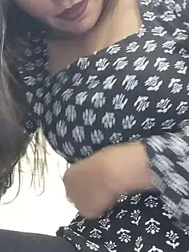 Stripchat Live Sex Cam of Raseeli_bhabhi1