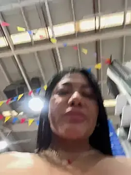 Stripchat Free Porn Cam of Abril10_