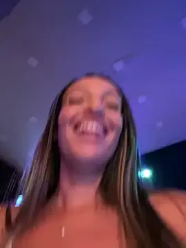 Stripchat Private Sex Chat of BelleLouiseVp