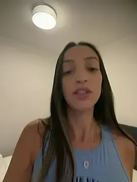 Stripchat Watch Live Sex Cams of BelleLouiseVp