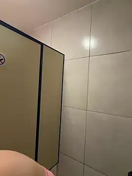 Stripchat Best live sex cam show of BelleLouiseVp
