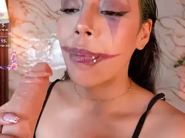 Stripchat Adult Webcam of miajonesblowjob