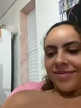 Stripchat Sex Cam of Chloe_Leaozinho