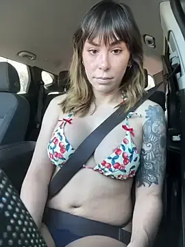Stripchat Adult Webcam of MommyGambit