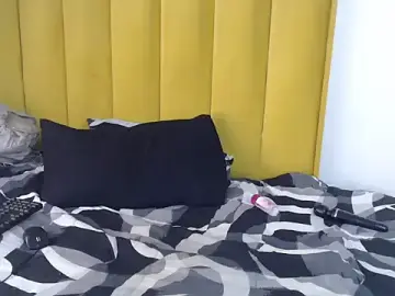 Stripchat Best live sex cam show of SexyZaron123