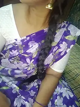 Stripchat Free Porn Cam of Shalini_telugu09