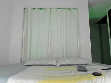 Stripchat Live Sex Cam of Fairycandyx