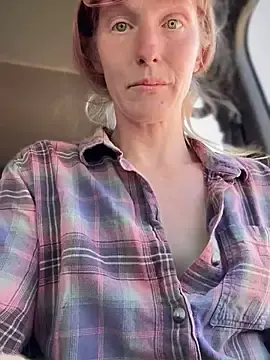 Stripchat Private Sex Chat of GoldenFlameGoddess