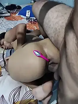 Stripchat Adult Webcam of HotwifeLatinCuckoldCouple
