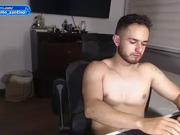 Stripchat Adult Video Chat of Massimo_jiovano