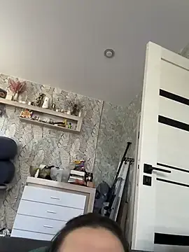 Stripchat Free Porn Cam of MiraReach