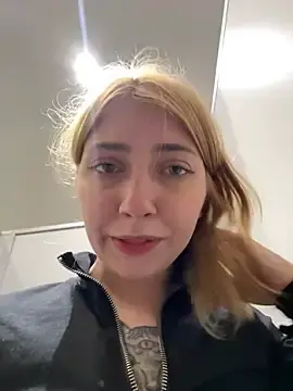 Stripchat Private Sex Chat of Sunny___Bunny