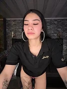 Stripchat Sex Cam of TayylorSexx