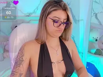 Stripchat Live Porn of _aitana_001