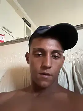 Stripchat Best Webcam of henrizx