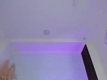 Stripchat Best Webcam of CamileHolmes