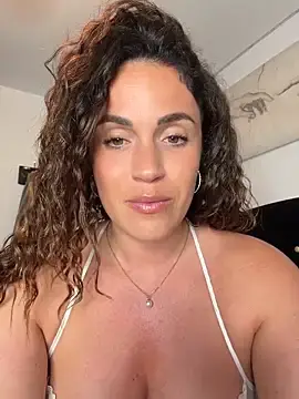 Stripchat Live Sex of Clarasense__