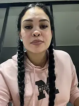 Stripchat Free Porn Cam of FOX_LATINA