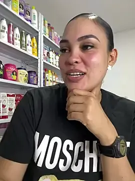 Stripchat Sex Chat of FOX_LATINA
