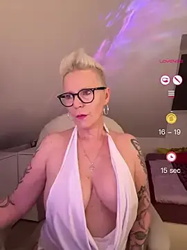 Stripchat Adult Webcam of German_Milf