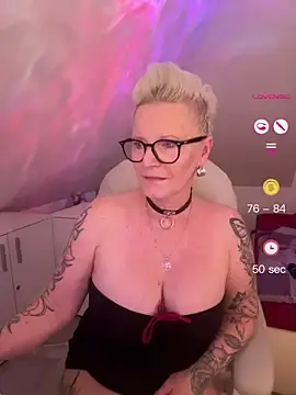 Stripchat Adult Webcam of German_Milf