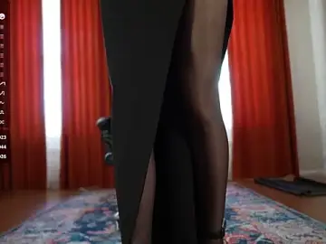 Stripchat Adult Webcams of LAUREL_HAZEL