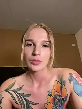 Stripchat Adult Webcam of Sophia_Sapphire