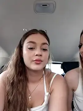 Stripchat Watch Live Sex Cams of caressyourself