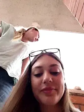 Stripchat Sex Chat of caressyourself