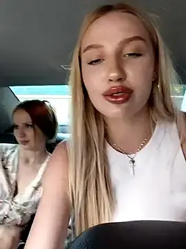 Stripchat Sex Chat of caressyourself