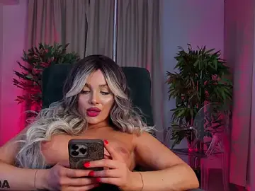 Stripchat Live Porn of MashaReed_